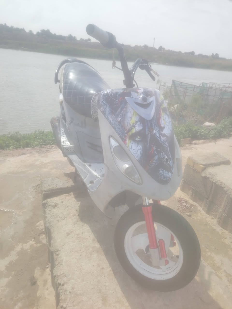 دراجه للبيع دراجه خير من الله دراجه كامله مختم ختم واحد بس مفتوحه مره وحده بوش وبستم مكان حي الحكيم السعر ٤٢٥ وبيهه مجال 👍🏼💞


**إذا كنت صاحب هذا الإعلان وتريد حذفه لأي سبب، رجاءا أرسل رسالة إلى الدعم الفني**