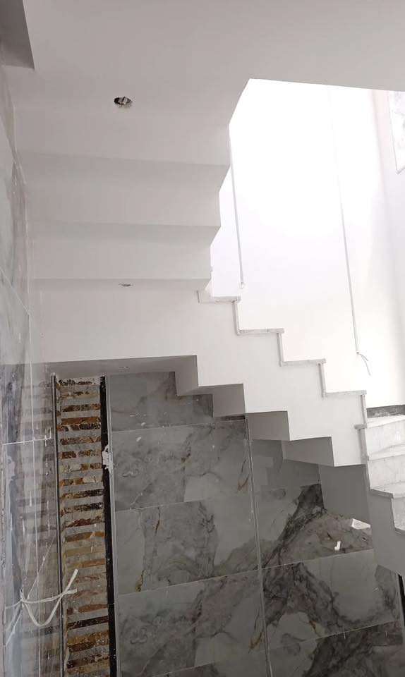 اسلام عليكم كادر لبخ بياض جص فني كرسته وعمل نشتغل استلام مهندس استفسار ***********
