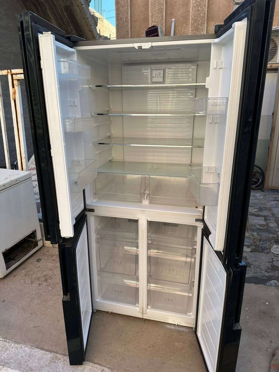 تم وصول بالة مستخدم 
مجمع الدهلكي شارع سيد نور مجاور مول ساحل العاج 
***********
