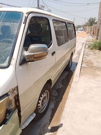 ٢٠٠٩ • جير عادي • كشنات كاملة