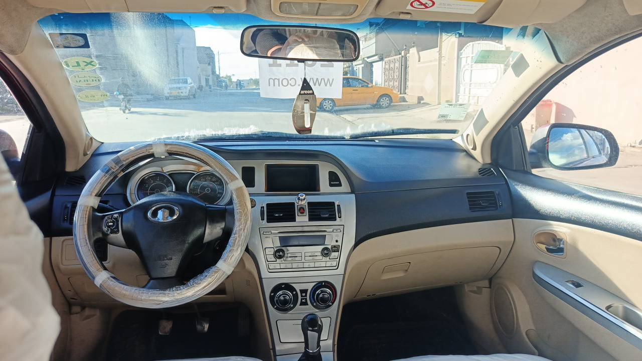 ‏السلام عليكم ✋
‏كريت ويل 2011✈️
‏كلين بدون حادث ✅
‏رقم بغداد سنويه لحد  2029 مشروع وطني 
‏باسمي شرط التحويل ثاني يوم اداورها باسمك          احلى من الصور بهواي تبريد بشرط ثلج
‏والسياره متعوب عليها صدرها 100/100
‏✅  كهربائياتها كلها شغاله مابيها شي بيها 
‏دوشمه جديده  ✅  
‏ شرط كير عادي مكينه يارس ياباني كفاله  دوشمت الكاعيه كلها جلد  مختصر تاخذ السياره وتدعيلي جاهزه ع✅ اخر حبايه+ السعر 52 وبيها مجال واني 💸 خادم  مكاني كركوك حي الواسطي
‏واتساب او اتصال  *********** كركوك, العراق
