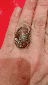 خاتم عقيق • قديم • صياغة ثقيلة