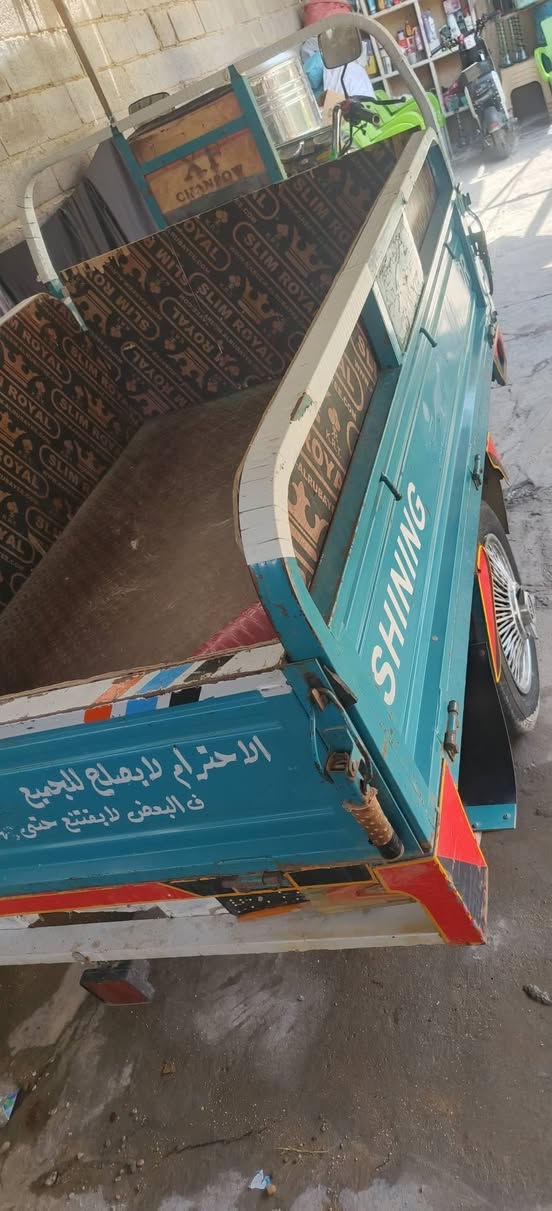 السلام عليكم ستوتة للبيع موديل 22 ومحرك 22 شرط مامفتوحة اوراق اصولي السعر 2000مليونين وبيهة مجال حك الجية مكاني كربلاء الحسينية تواصل مع ***********
