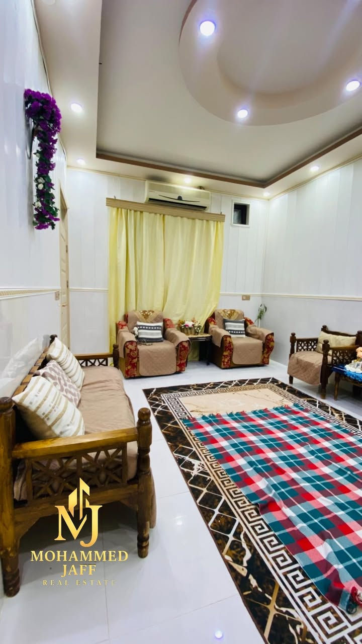 🟢 خانوو بۆ فرۆشتن 🏠 

⛳️کەلار - شارەوانی 2 
🔺ڕوبەر - 100 مەتر ، 10 بە 10
🔹ڕوو لە  -  خۆری بەیانی ☀️
🟢 نزیک شەقامی گشتی و مزگەوت و قوتابخانە ،
✅ 2 قات - کاشی ، دکت و مەغربی ، تاپۆ ،
—————
بۆ زانیاری زیاتر 
پەیوەندی بکە بە ،
☎️ *********** 
📟 فایبەر ، وەتس ئاپ ، تلیگرام 
***********
—————————
‏‎یان سەردانی ، نوسینگەی (  محمد جاف  ) بکەن  
📍ناونیشانی نوسینگه‌ ،
شەقامی ئاوارەکان - تەنیشت قوتانخانەی شێروانە ، سەفین ،
—-
#active #activefollowerseveryone #موڵک #RealEstate #شاری_داهاتوو #BusinessGrowth #fyp #foryou #activefollowers #business #عقارات #نوسینگەی #موڵکی #عقاراتي
