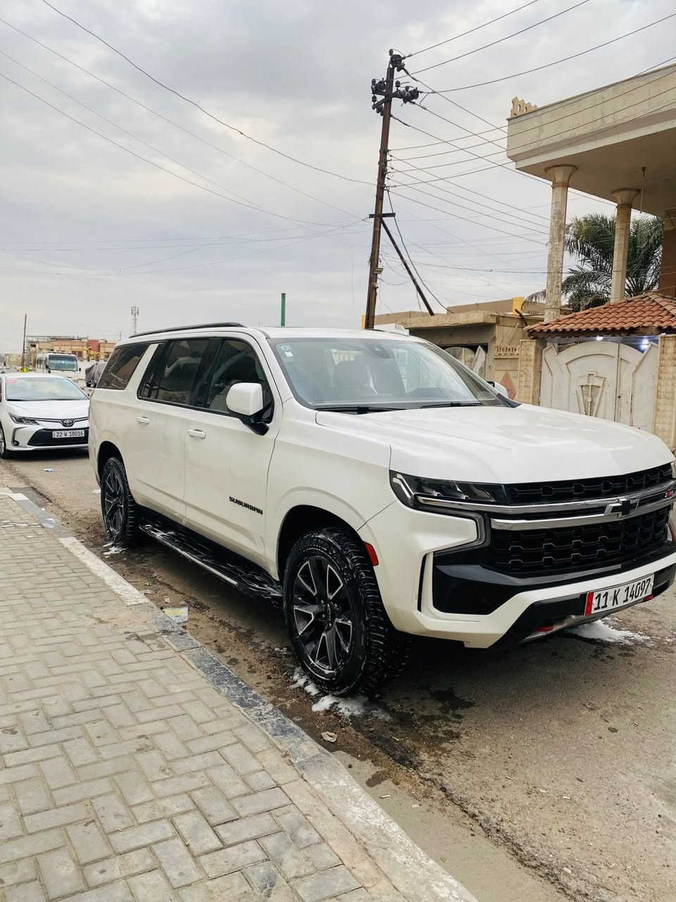 تاهو طويل موديل ٢٠٢١ فول مواصفات  ال س مكفوله  كفاله مطلقه  حتى الدعامات مكفوله خط بغداد بصره ماشيه ٣٠٠ سعرها ٤٤٥  وبيها مجال قليل 
 والله يرزق الي ياخذها بحق محمد وال محمد للاتصال 
    ***********
