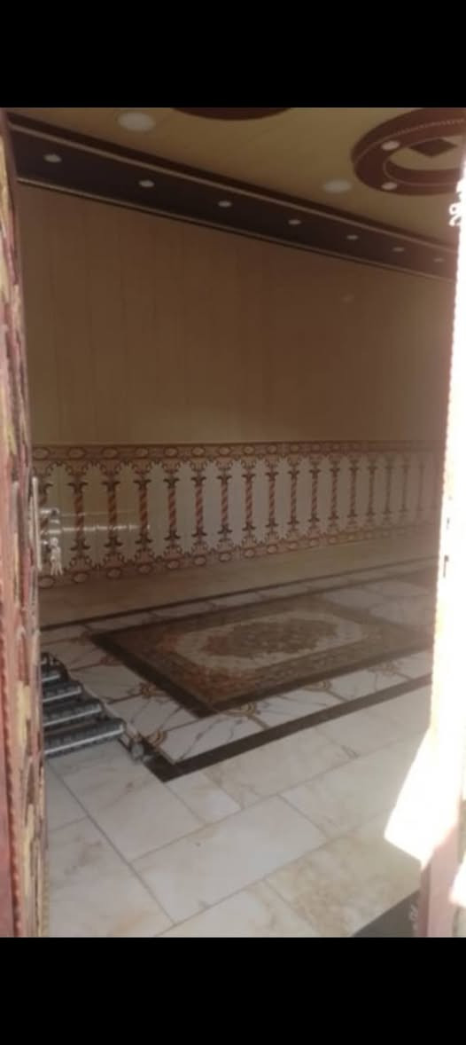 عندي بيت الإيجار بيت زقير  غرفه ومطبخ وحمام صب مكاني سفوان يجار 150


**إذا كنت صاحب هذا الإعلان وتريد حذفه لأي سبب، رجاءا أرسل رسالة إلى الدعم الفني**