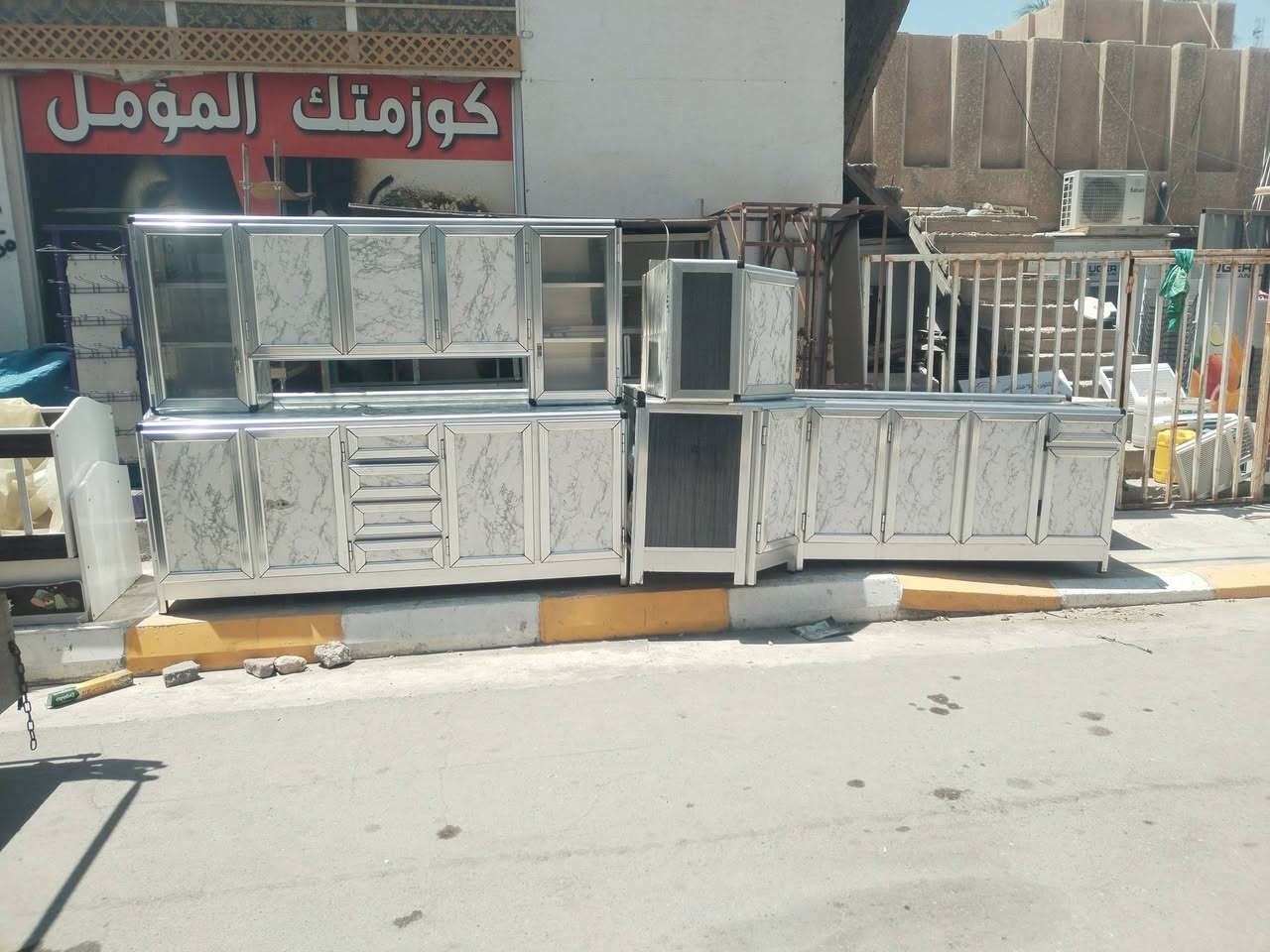 مجمع الدهلكي 
شارع سيد نور مجاور مول ساحل العاج ***********
