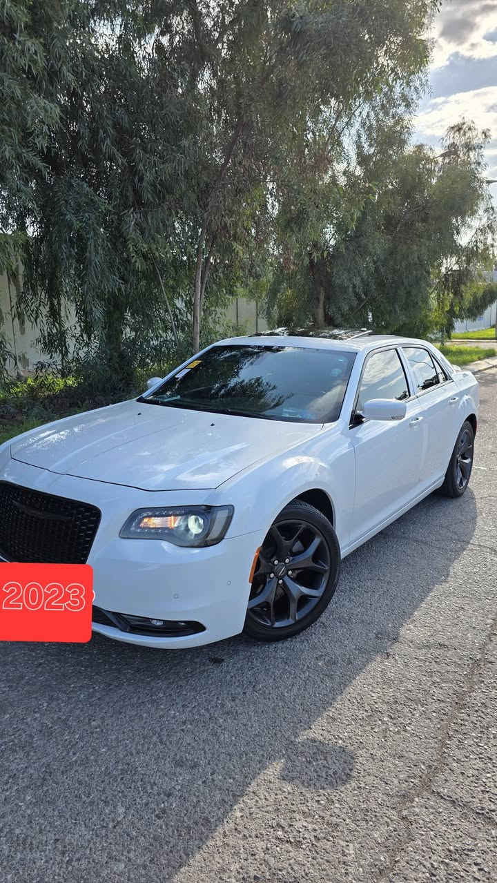 أوباما S موديل 2023
كلين تايتل مكفوله كفالة عامة بدون صبغ بدون بارد بدون اي ملاحظه فوووول مواصفات بصمه بانوراما تشغيل عن بعد كشنات جلد وكهرباء ودمام بالصندوق وشفتات ستيرن وحساسات أمامي وخلفي وشاشه وكاميره أصلي لايتات زينون وبك لايت لد وكشافات وحاجب لد ماشيه 44مايل سيارة جديده خام وجاهزه رقم شمالي متواجد بلموصل بالمجموعة الثقافية للإستفسار 
***********
***********
