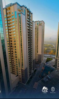 شقة ركن للبيع في مجمع الرويال ستي مساحة  214.86  رقم العمارة Royal 7 3...