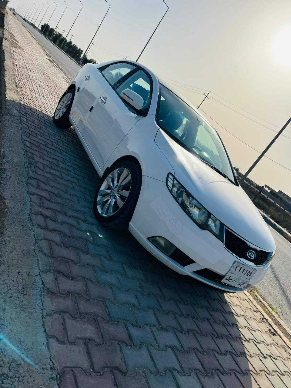 للبيع سيراتو موديل 2011 رقم اربيل تريد تحويل تريد وكاله بيه قطعه صبغ بدون دواخل تبريد ثلج تخم تاير جديد صدر امامي خلفي جديد ويل رياضي  فول مواصفات عدا الفتحه سياره جاهزه من كلشي السعر 105 وبيه مجال باقي التفاصيل على هاذه الرقم ***********
