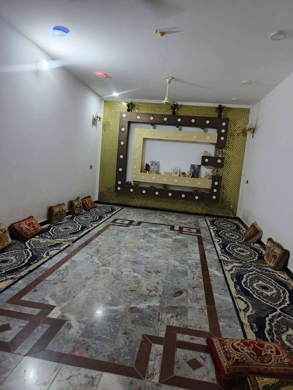 السلام عليكم دار البيع المساح 500 متر طابو ***********
