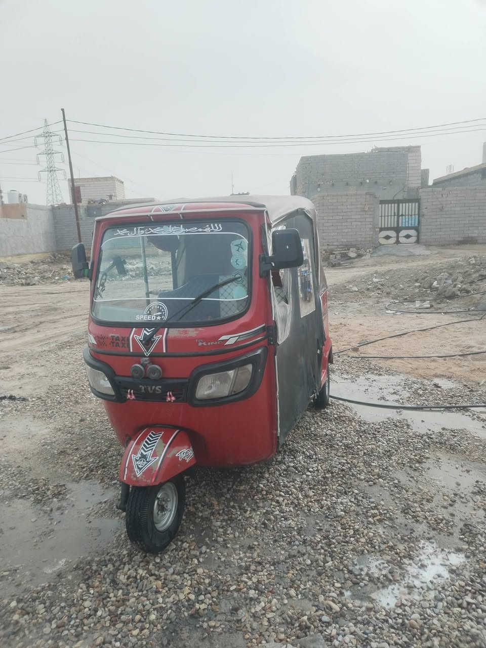 سلام عليكم تكتك موديل 22 سنويه ابسمي مكينه مفتوحه كلاجات فقط التكتك سويت بيها حادث الصور موجوده قبل الحادث وبعد الحادث السعر 6 مليون ع الحادث ماله ابيعها التصليح ع الشراي ملاحظه الحادث ما واصل المكينه بصفحه اليسرا الحادث وشويه من القد مضروب كل التفاصيل كاتبه لحد ايكول اشبيها مابيها المايعجبه المنشور ايعبره وانا اخوكم الزغير الاتصال ع الرقم *********** 

ملاحظه التصليح جوه ال ٣٠٠ الف
