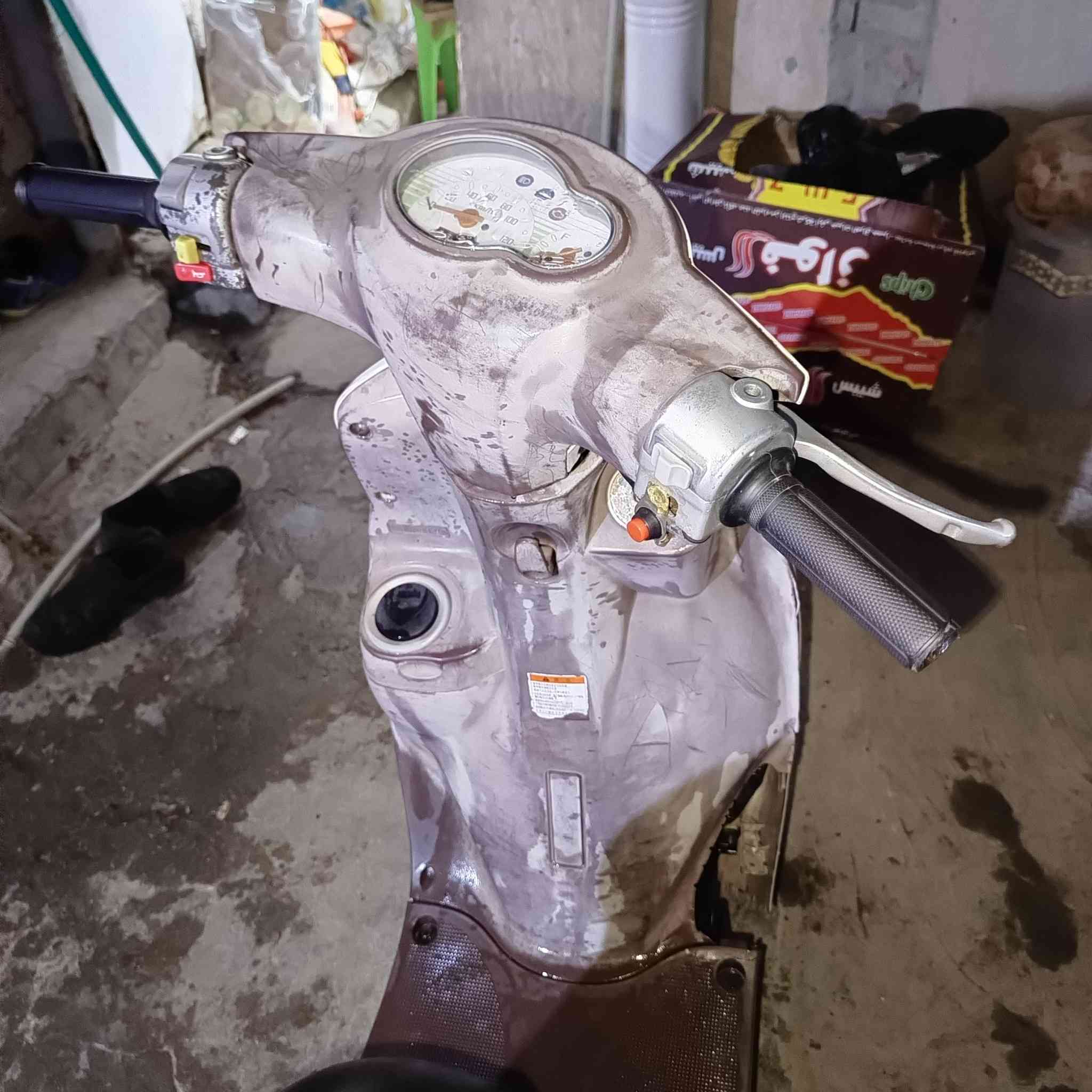 سلام عليكم فله مديل ١١ مفتوح بيه بس كور الله شاهد وهذا الحاضم بي كسر صغير دراجه نكره بكل وكت السعر خاص رقمي ***********
