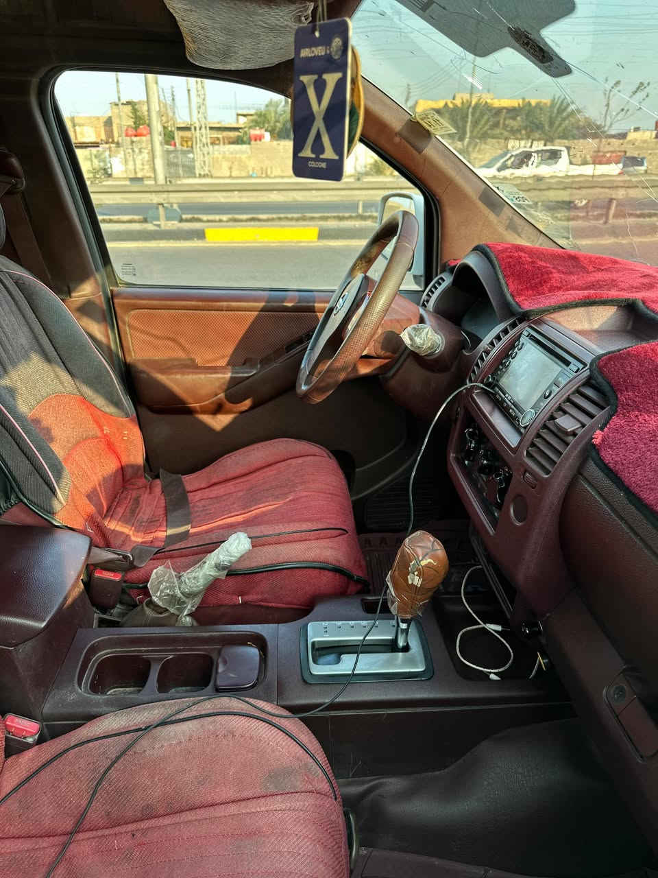 سياره نيفاره بصره 2012
السنويه 2027
مكفوله من الضربه والصبغ
يوجد بارد قليل 
مكينه وكير كفاله
للستفسار الاتصال بالرقم مكاني البصره ***********
