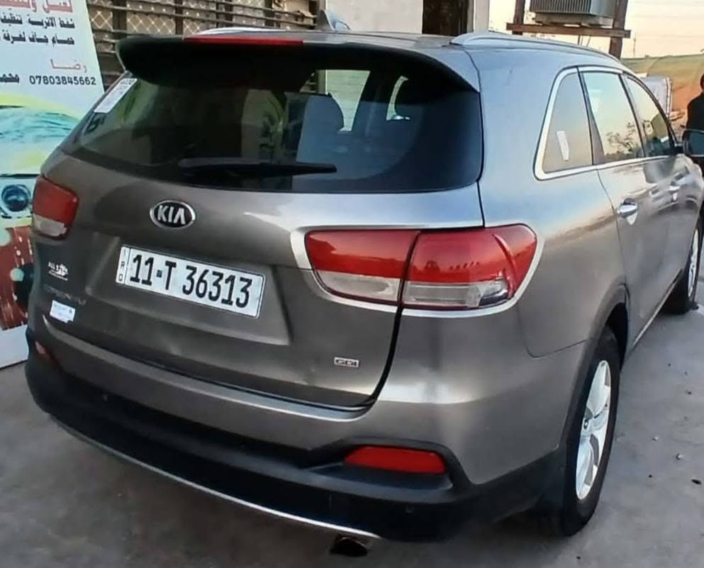 سورنتو 2016 امريكي حادثه بنيد فقط بدون دواخل رقم بغداد  السعر 140  هاتف   ***********
