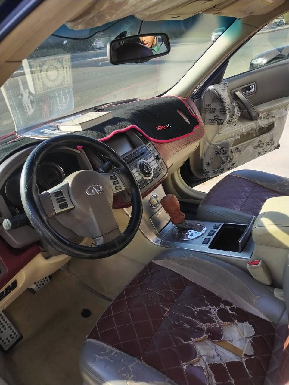 🔹 للبيع | Infiniti FX35 2008 🔹

▪️ الموديل: 2008
▪️ النوع: FX35
▪️ 6 سلندر
▪️ عدد المقاعد: 5
▪️ وقود: بانزين
▪️ فتحة سقف
▪️ حساسات خلفية + بلَمرا
▪️ منظومة تبريد جديدة
▪️ صدر أمامي جديد
▪️ تعديل على البارد فقط

🚫 بدون صبغ وبدون غرق
🔸 الضربة: بالباب اليمين

📍 رقم السليمانية
📏 الممشى: 375,005

📞 رقم صاحب السيارة:
***********
***********
.
.
� الــســعــر ✅ :: 9.500$
.

----------------------------
