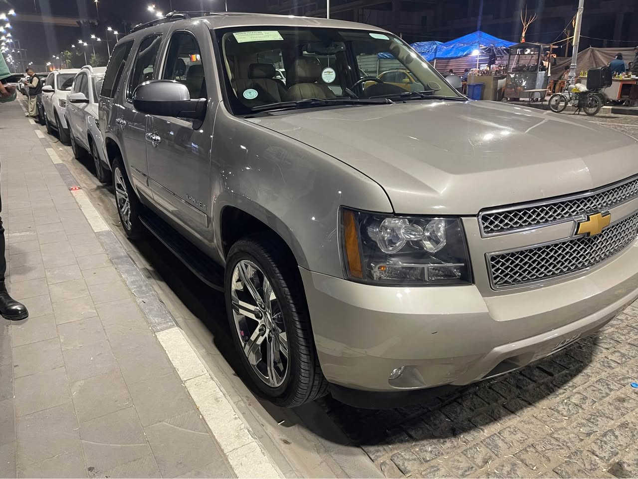 تاهو خليجي 2008 LTZ مكفول من الحادث و الصبغ رقم سليمانيه بيها جراد شي بسيط 195 و بيها مجال السماوه*********** السماوا, المثنى
