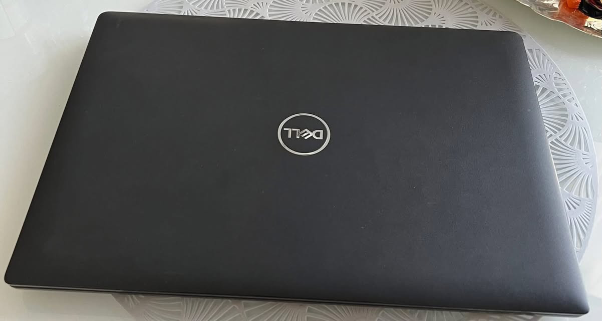 لايتوب دل فول نظافة سريعة جدا
كور 3 جيل 10 وندوز 11 اصلي رام 8 هارد 256 حجم 14 

سعر 250 تكريت


**إذا كنت صاحب هذا الإعلان وتريد حذفه لأي سبب، رجاءا أرسل رسالة إلى الدعم الفني**