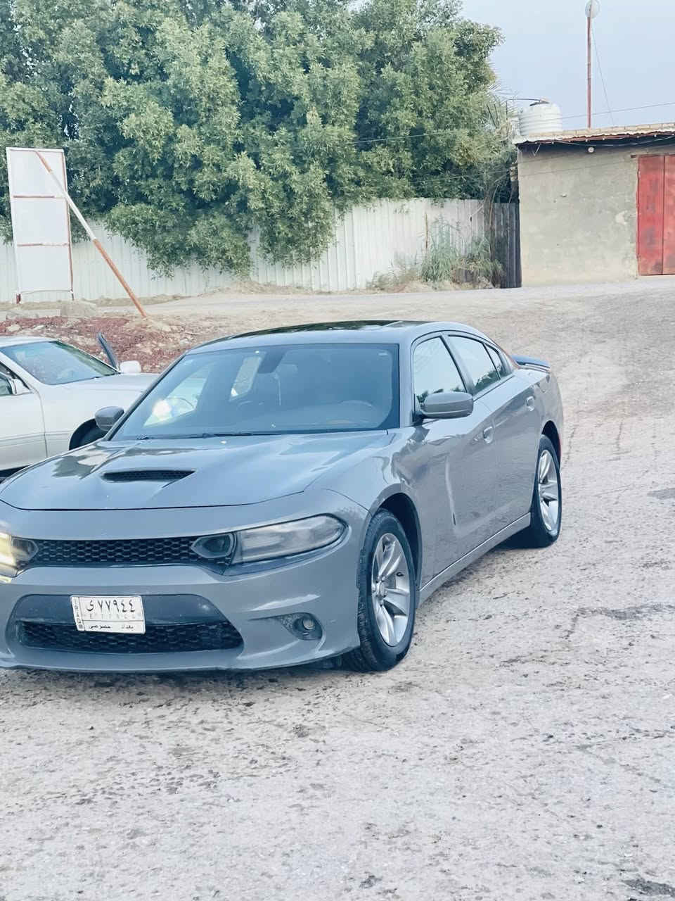 جارجر 2019 فول مواصافات
حادث خفيف بدون ارباك 

جاملغ ايسر وبنيد محدث 

كشنات جلد حضن تدفئة تبريد 

خزن ميموري 

شاشه وسط 

فتحه 

تخم تاير وحدايه وسط

225 وبيها مجال

مكاني ناصريه سوق الشيوخ  

مامتواجد بالفيس 

***********
