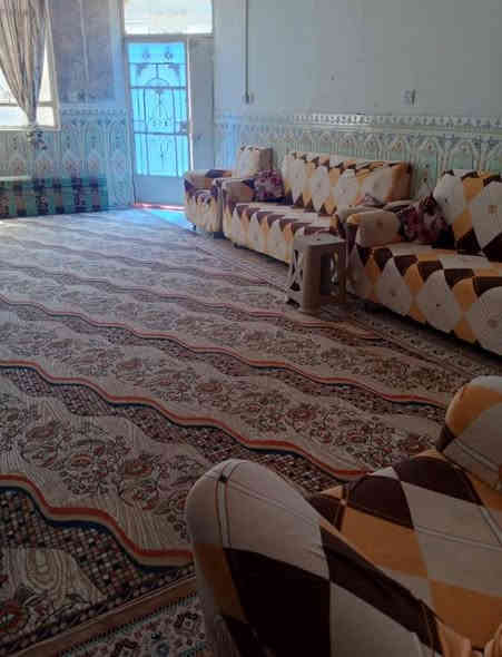 يوجد بيت للبيع طابو زراعي قرار محكمه سند ٢٥ مساحه ٢٠٠ متر طابقين بيت كلش نضيف موقع البيت الجربوعيه الاولى
السعر ٥٥ للاستفسار الاتصال على الرقم ***********
