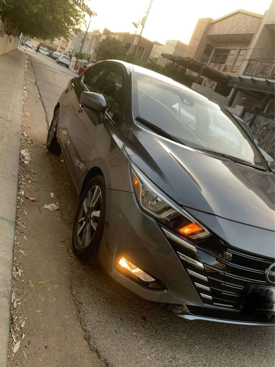 Nissan versa 2023 ره قه مه جاملغو بونيت سبغه كه مه ك ژورى هه يه لاى سه كن به تانه به شه رت ئيرباك سوكانو شان سيسته مه مواصفات SV گيرو مكينه ته بريد رادارو به ردى گزوز به شه رت سه ياره كه بى كيشه يه به ناوكردن به شه رت *********** أربيل, العراق
