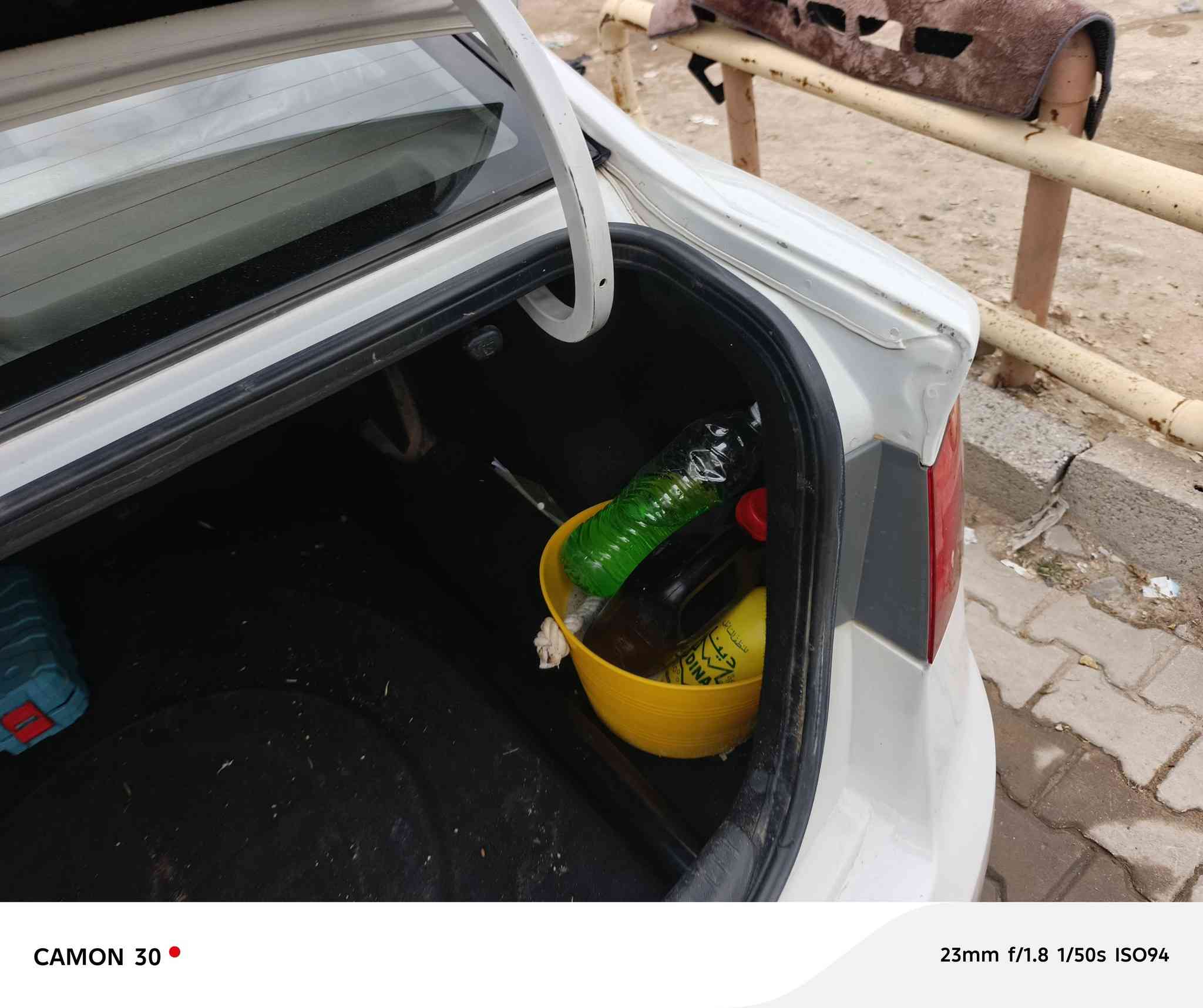 سلام عليكم سيراتو موديل 2011سياره كفاله عامه سنويه لل 2031 مكان سياره كربلاء المقدسة شارع ميثم التمار سعر سياره 105ورقه رقم الهاتف ***********
