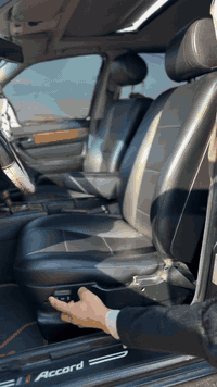 السلام عليكم 
للبيع BMW 730 أصل وفصل 
محرك حاويه 
كير حاويه 
غرفة ملكية 
كشنات كهربائيه 
برده خلفيه كهربائيه 
غرفه السياره كلهه كهربائيه اي نقص مابيهه 
تخم ويل خليه 
حساسات خلفيه 
بجم عريض 
منظومه تبريد كامله 
صبغ عام جماليه 
السياره بأسمي مداور شوكت متريد 
السعر (٧٠) وقابل للتفاوض 
رقمي غير متواجد ع الفيس 
‭    ٠٧٧٦ ١٨٤ ١٧٥٨‬
