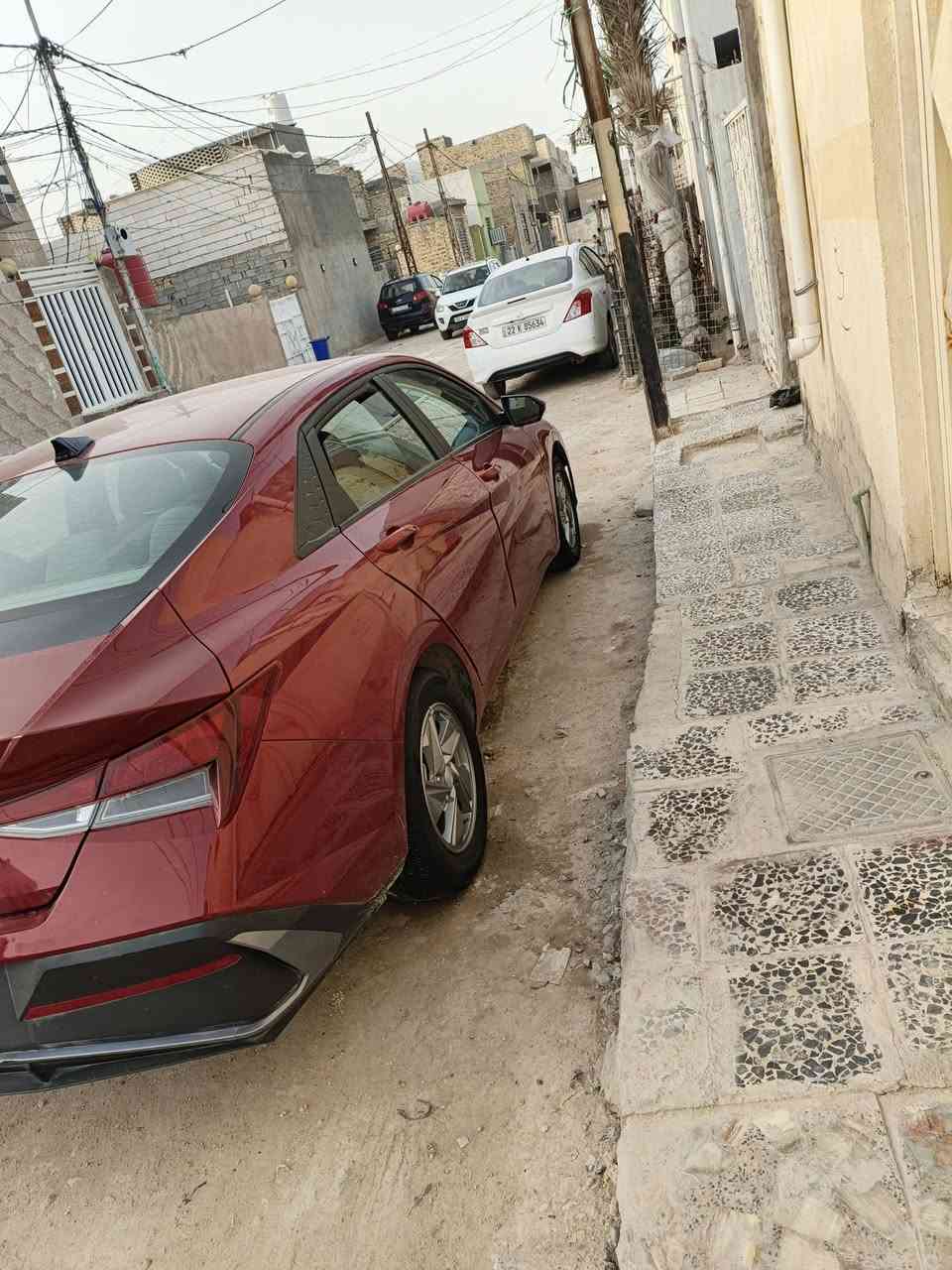 سلام عليكم سيارة انترا للبيع مديل 2024،وارد امريكي حادثهة بس بنيد ولباقي مكفول سيارة دخول جديد رقم نجف حالين فحص مؤقت ماشية 18،، رقمي ***********
