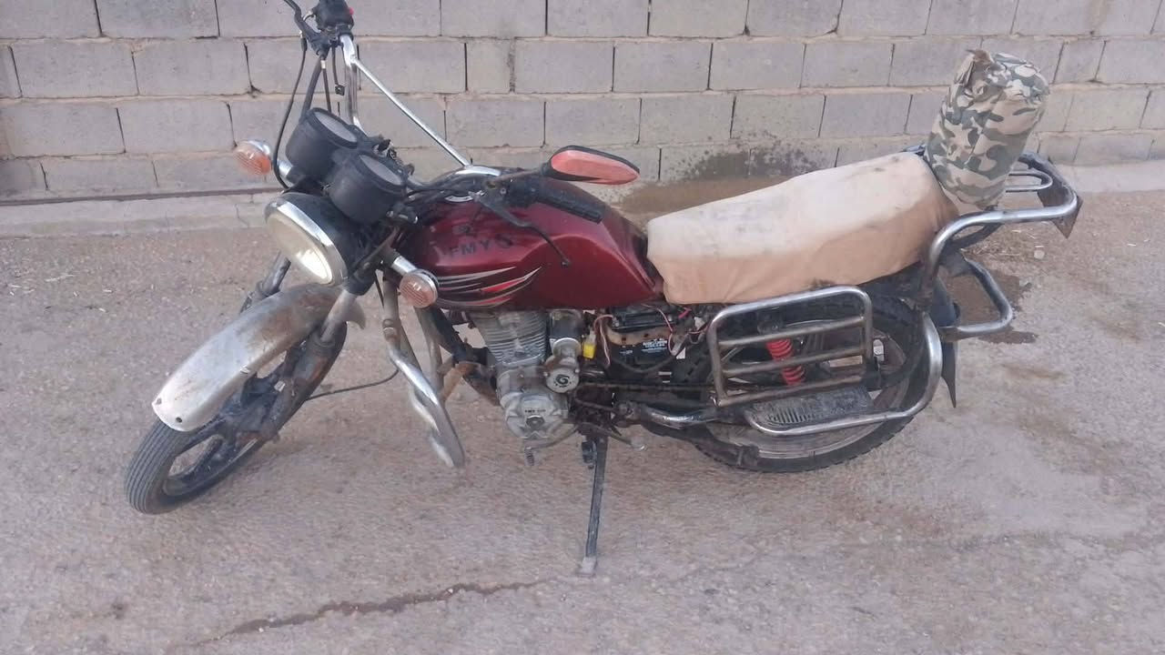 سلام عليكم دراجه فيوم ٥ كير النمره الخامسه مسحوكه دراجه كدام عينك موديل ٢٠١٢ اوراق اصولي السعر ١٥٠ الف المكان بابل حصوه سكندريه ***********
