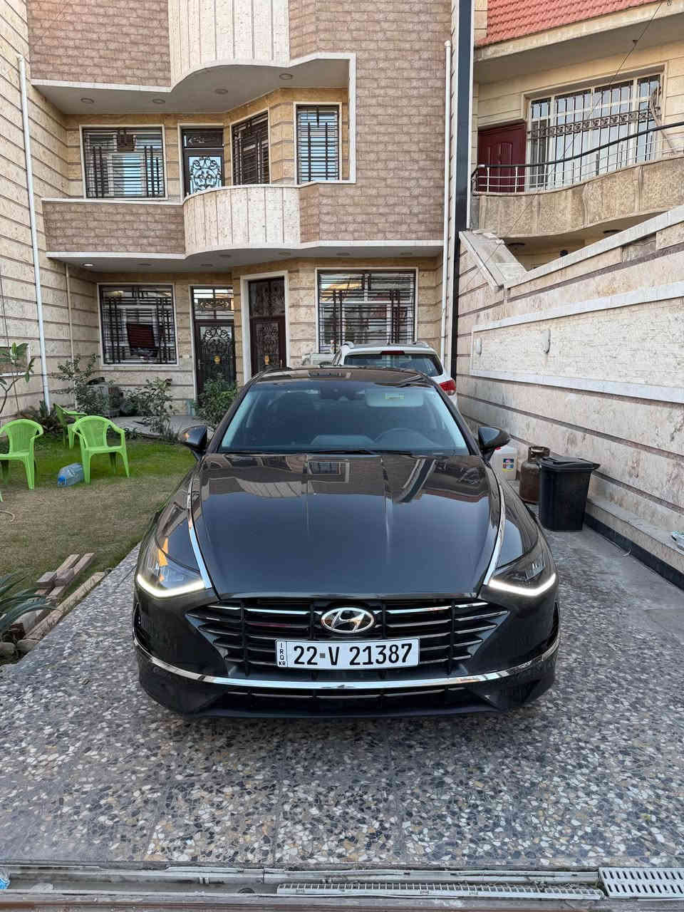 #_للبيع_فقط👇🚘 

_________________________ 
- هونداي سوناتا   Hyundai Sonata  (2023)
- مكينه  2500 GDI
- السعر 172 ويي مجال
فقط بنيد صبغ  دواخل كفاله 

* شاشه  حجم الكبير + كامرا 
* سايد بريك بصمه 
* تحديد مسار + قياده ذاتيه 
* رادار امامي + خلفي + جانبي 
* 5 وضعيات قياده 
* اوتو هولد 
* تحكم  ستيرن 
_________________________       
- مكان السياره بغداد   
- للاستفسار 
- ***********
وارد امريكي 
رقم الشاصي
KMHL24JA6PA253278 بغداد, العراق
