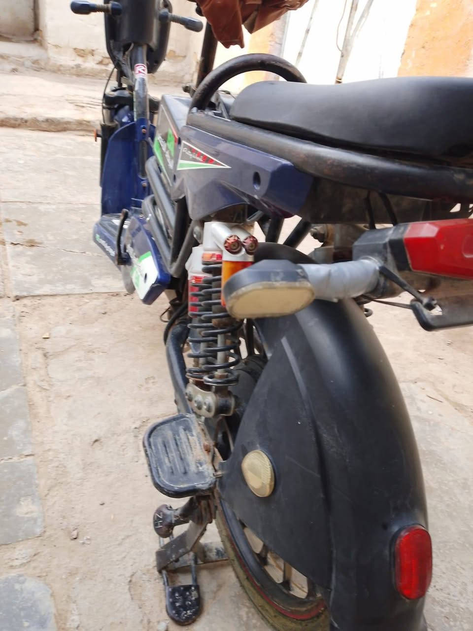 للبيع العنوان الشطره السعر خاص


**إذا كنت صاحب هذا الإعلان وتريد حذفه لأي سبب، رجاءا أرسل رسالة إلى الدعم الفني**