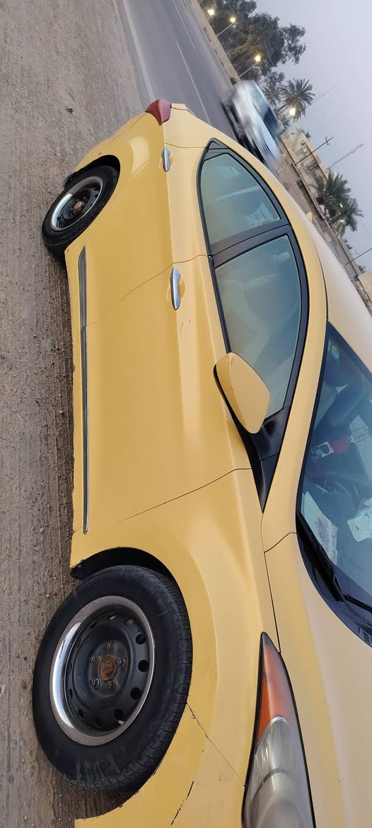 السلام عليكم سيارة لنتره موديل 12وارد أمريكي  تخم تاير وره وكدام هيئه وغرامات مصفره سنويه جديده رقم بغداد بيها ضربه بجنطه تحتوي على منضومه غاز بسمي وتحويل ثاني يوم  سعر 92 المكان كوت مركز المدينه
رقم الهاتف  ***********
