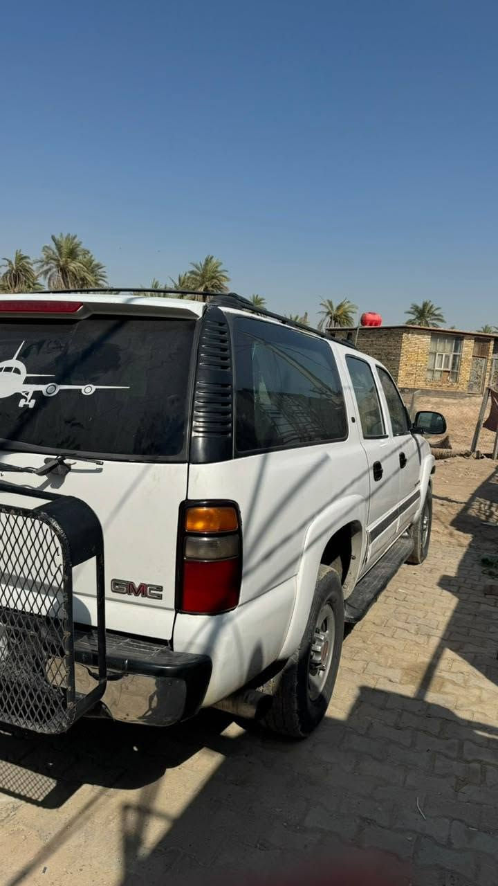 سلام عليكم جمسي 2001 فيفي 8راكب 8براغي سياره كامله بيها خط بغداد نجف سياره جاهزه من كلشي السعر 82 وبيها مجال  الرقم ***********
