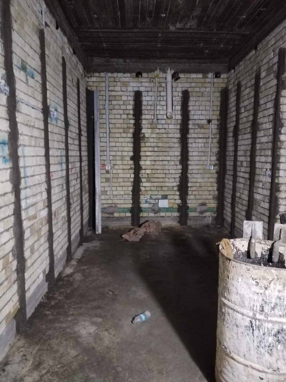 سلام وعليكم خلفه الباخ جراره ونثر وسقل وطلس ماده وتقطيع ترايش وفوم وتشميع ومصاطر وسعار مناسبه مكاني بغداد الحسينيه وهاذ رقمي بي واتساب ***********
