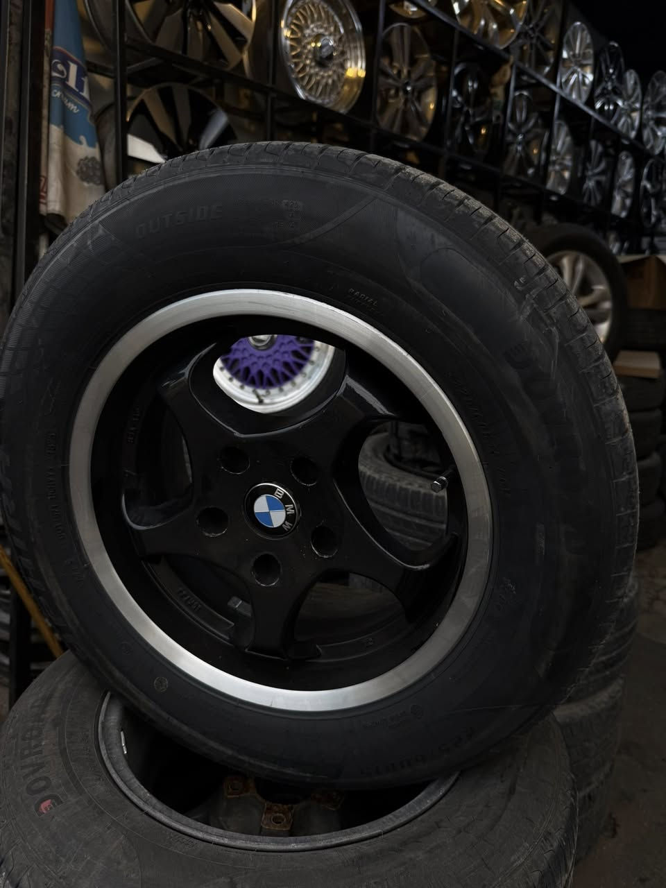 ويل أم فايف أصلي – قياس 15
تخم تاير جديد | إنتاج 2025

📍 بغداد – حي العامل – شارع 7 نيسان
📞 واتساب: ***********
🚚 توصيل لجميع المحافظات
