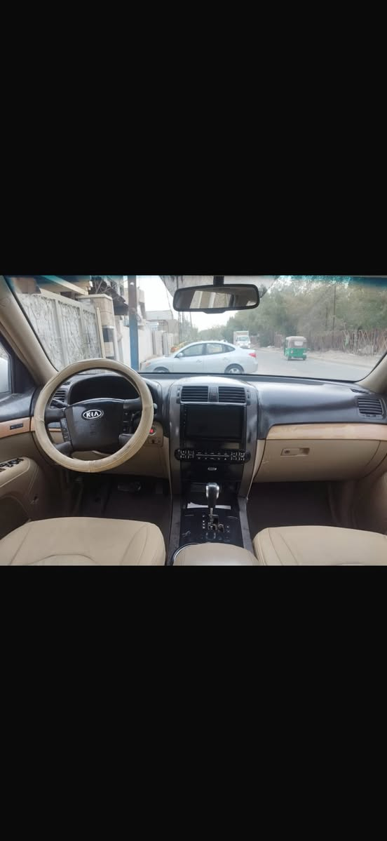 كيا مًوهافي موديل 2011
بيها صبغ كما واضح في سونار 
بدون دواخل مكفوله 
فول موصفات 
فتحه 
بصمه عدد ٥ 
كشنات جلد 
كهرباء وتبريد وتدفئه
جنطه شفط
شاشه إلكترونيه 
ويل كب ١٨ 
كشن سائق ذاكره
معروضه موصفات مًوهافي 
مكينه مفتوحه
مكفوله من تنقيص وتبخير
وراوجز خير من الله 
كير خير من الله 
تبريد خير من الله
حداديه نص عمر
رقم أنكليزي بسمي ثاني يوم تحويل 
عارضها 118 وبيها مجال
***********
