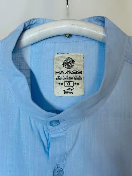 قميص (سوبر كريم) لنن ما مستخدم  
القياس L يلبس وزن 85/90
النظافه 💯/💯  

يوجد توصيل 🚚 (بغداد -محافظات )
☎️رقم الهاتف :***********

للحجز -دايركت
