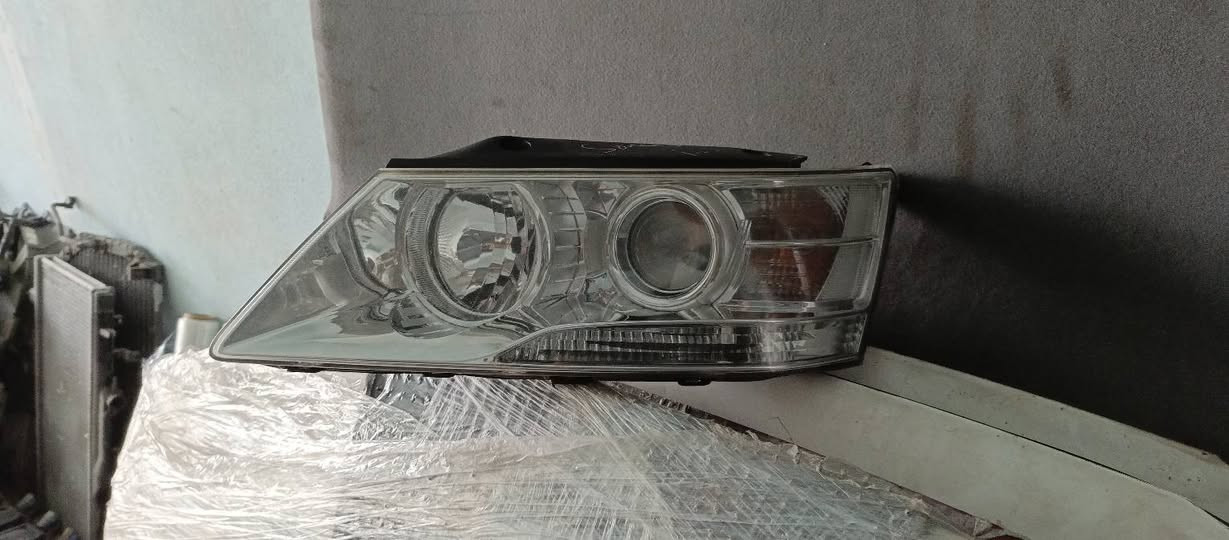 السلام عليكم 

مازده سوناتا 2010 مال حاويه جديده كلش سعرها 70 الف 

ترايش دعاميه خلفي نيكل سعرها 30 الف 

قاعده رقم سعرها 5 الف 

توصيل جميع محافظات 
***********
***********
