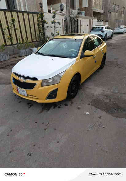 السلام عليكم
للبيع شوفليت كروز
وارد امريكي 
مكينه1400 تيربو انسه صرف البانزين كير 7 نمر صاروخ كير عادي صدر امامي خلفي جديد
تخم تاير جديد
باتري جديد
دوشمه ارضيه وكشنات
فتحه سقف 
شاشه اندرويد
كامره خلفيه 
شتغيل عن بعد
حادث جاملغ امامي فقط 
سعر 61 وبيه مجال قليل
وهذه رقمي *********** 
مكاني بغداد
