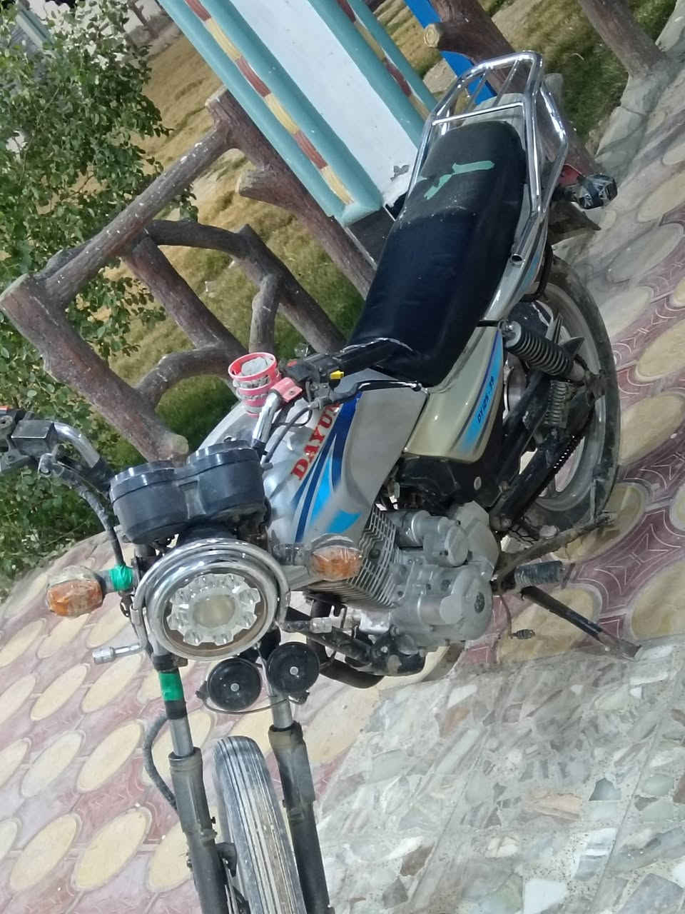 ديون عظم مديل21 كلك للبيع السعر 400قفل انطيك كفالة مال السرقة
ملاحظة يرهم مراوس ب دراجة اوراق 4كير نزل بالتعليق وراسني خاص او اتصال // كربلاءالحسينية //

كهربائيات شغالة كلهن دراجة كاملة بس نقص جاملغ امامي بس الاستفسار والاتصال ***********
