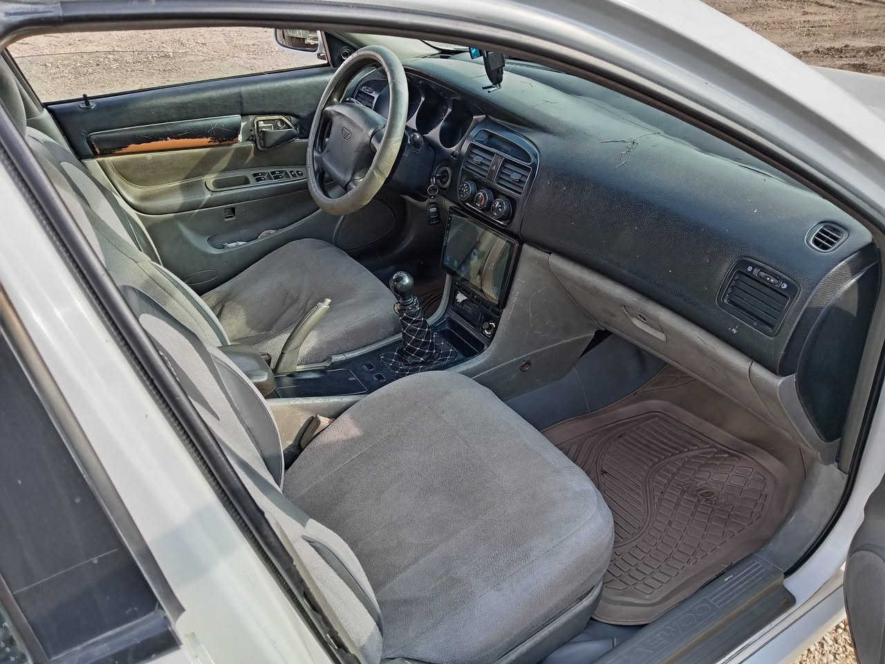 ماكنوس ٢٠٠١ تدفئه تبريد تخم تاير صدر امامي وخلفي جديد سعر ٢٨ رقم بغداد موازي سنويه ساقطه ٢٠١٩
***********
