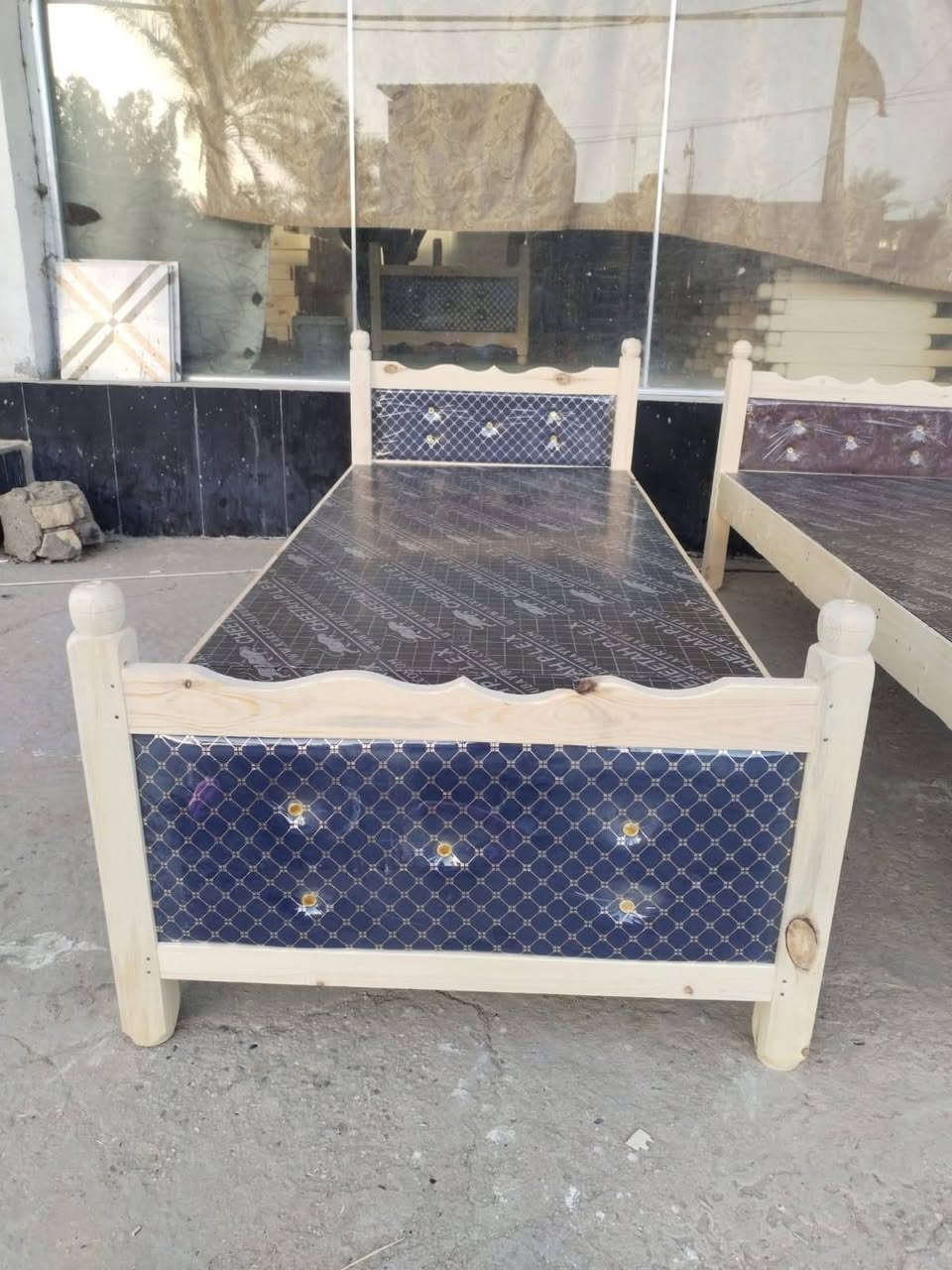 بنات اخر قطع تخفيضات جرابي نفر تزكام درجه اولى بلوك اسود ثقيل ٦ جسور تحت شغل قوي جدا متوفر توصيل العنوان ديوانيه حي العسكري للاتصال على الرقم 📞 ***********
