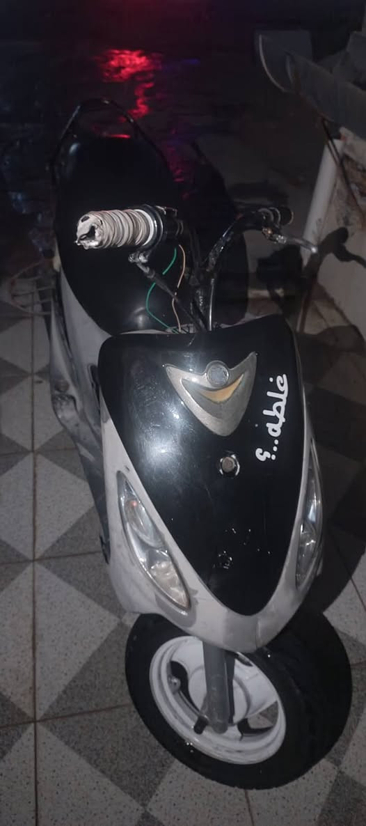 ماكس منغولي للبيع دراجه مفتوحه بس ولفات شلعه ومعدل سلف هندر كلشي شغال بيهه دراجه جاهزه مكينه خرسه ما تنسمع سعر 475بيه مجال ***********مكان ناصريه مركز
