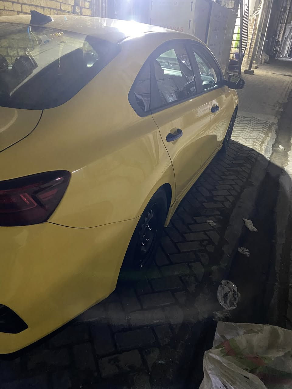 فورتي ٢١ جيتي لاين
ماشيه ٦٦ 
مكينه كير كفاله 
باسمي رقم بغداد سنويه ٢٨ 
مصفره هيئه غرمات 
حادثه فقط جاملغ امامي مبدل 
مكاني مدينه الصدر 
السعر 153
***********
