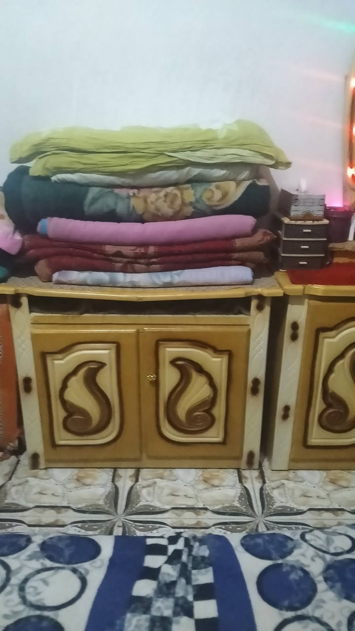 غرفة للبيع ناصرية اسكان الصناعي السعر 500
***********
