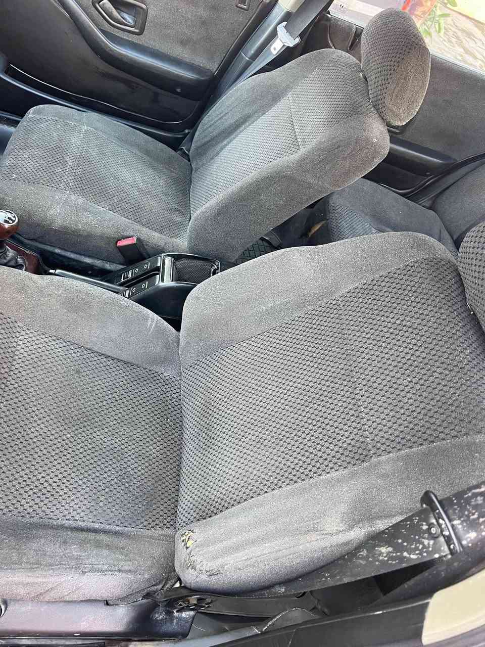 سلام عليكم
ملاحضة بيع مستعجل بيجو بارص ٢٠١١ سنويه عضم عاج بدون راعي ما اندل راعيهه جاهزه السياره كير مكينه بيه خيط تبخير خفيف حداديه ستوني شاده تبريد شغال كهربائية كله شغال كشر مكفول سياره جاهزه عله اخر حبايه تدفئة تبريد  السعر ١٦ وبيه مجال


**إذا كنت صاحب هذا الإعلان وتريد حذفه لأي سبب، رجاءا أرسل رسالة إلى الدعم الفني**