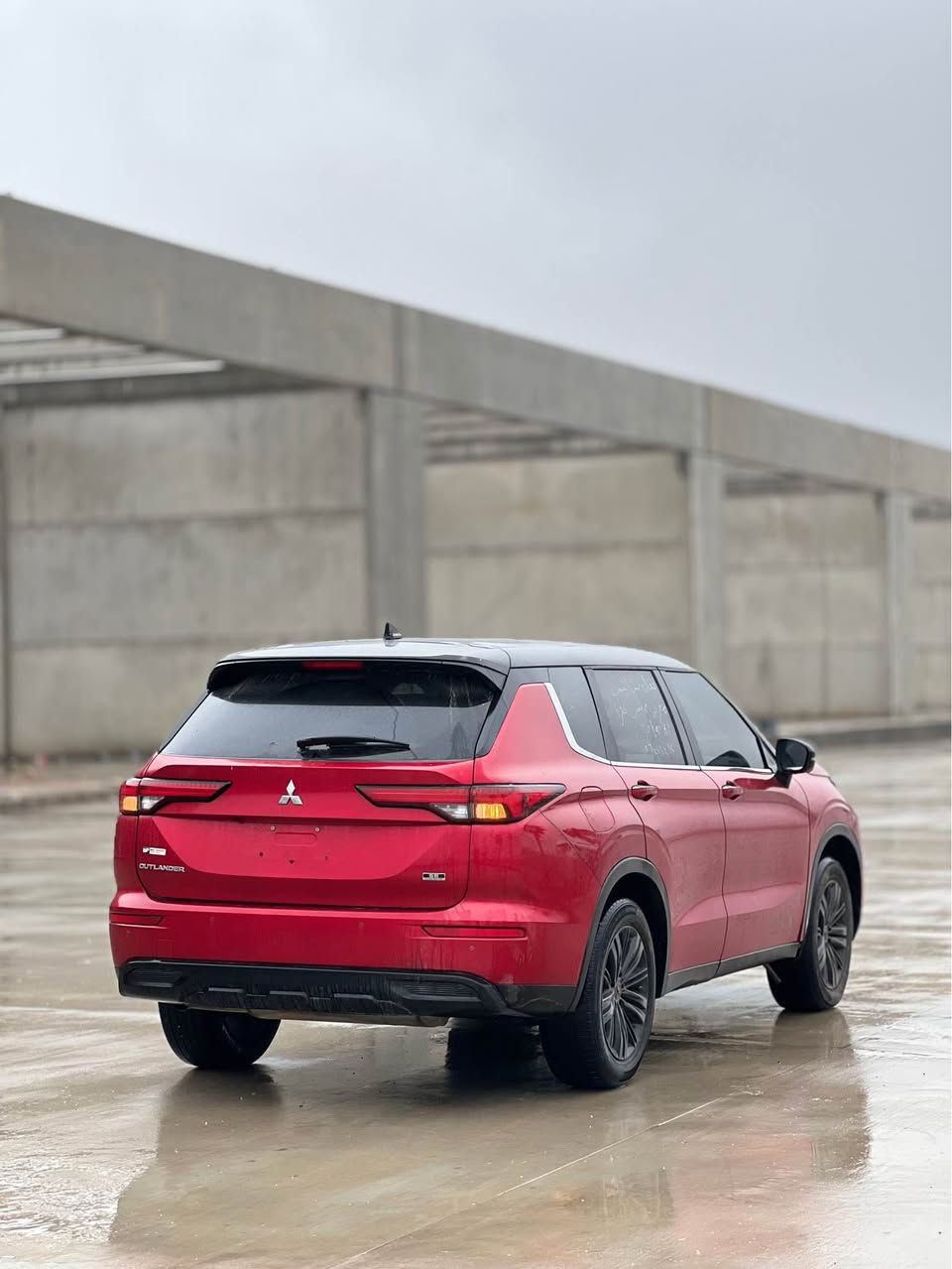 مستيبوشي اوتلاندر 2024
حجم گه وره 7راكب 
سبغ ٣ بارجه و سقف بي داغلي
ارباك سيستم شريكه 
ماسفات SE فول بانورما
رقم كاتي شرتي رقم
سعر 145ورقه 
شوين اكري 
رقم تلفون /*********** اكر, نينوى
