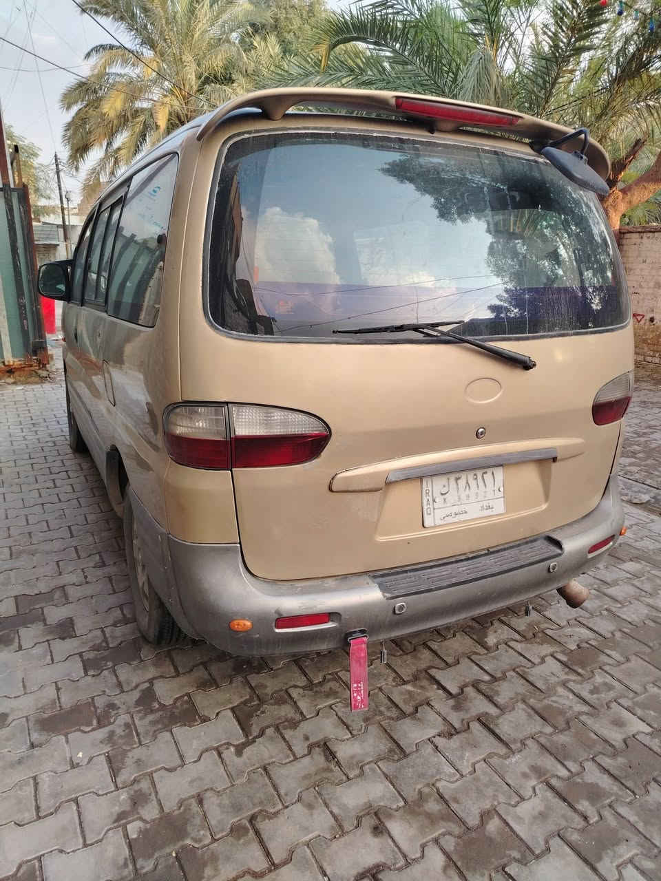 السلام عليكم
ستاركس للبيع موديل 2000 خصوصي بغداد
 بأسمي محرك مشترك سوبر مفتوح العنوان بغداد
***********
