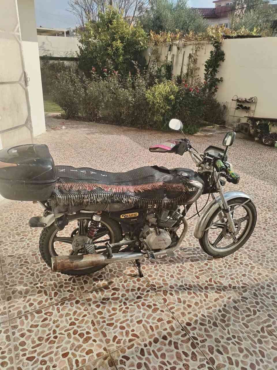 موطور البيع منفيس موجود تواصل ع رقم ***********
