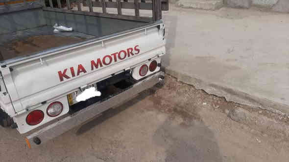 السلام عليكم كيه فحل للبيع موديل ٢٠٢١ السياره مكفوله من الصبغ والضربه والشواصي والطوس السياره ابلاديه وعلى وضع الشركه رقم بغداد تحويل مباشر. ماشىه ٧٨.حقيقي وعلى الفحص لاستفسار ***********
